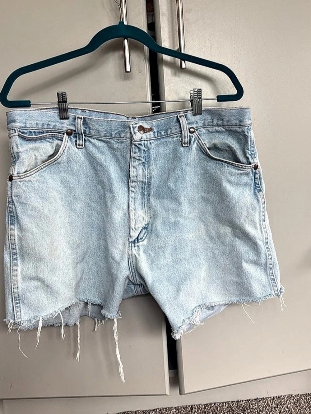 Wrangler 13MWZ Cut-Off Denim Shorts Blue Waist 30